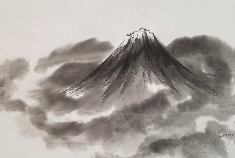 水墨画で描く霊峰富士：線と余白が生み出す世界