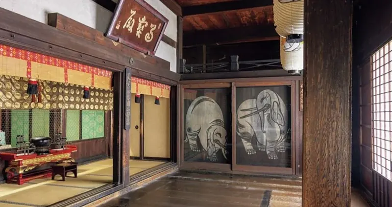俵屋宗達の杉戸絵について、京都・養源院のご住職に教えていただきました