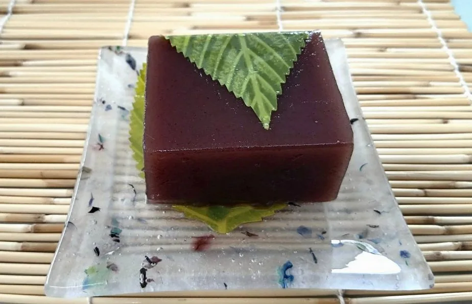 水羊羹を知る：日本の夏を彩る涼菓の歴史